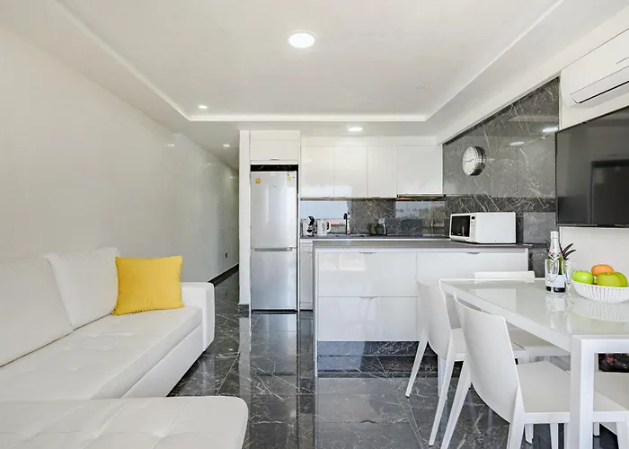 Luxury Copacabana * Адехе